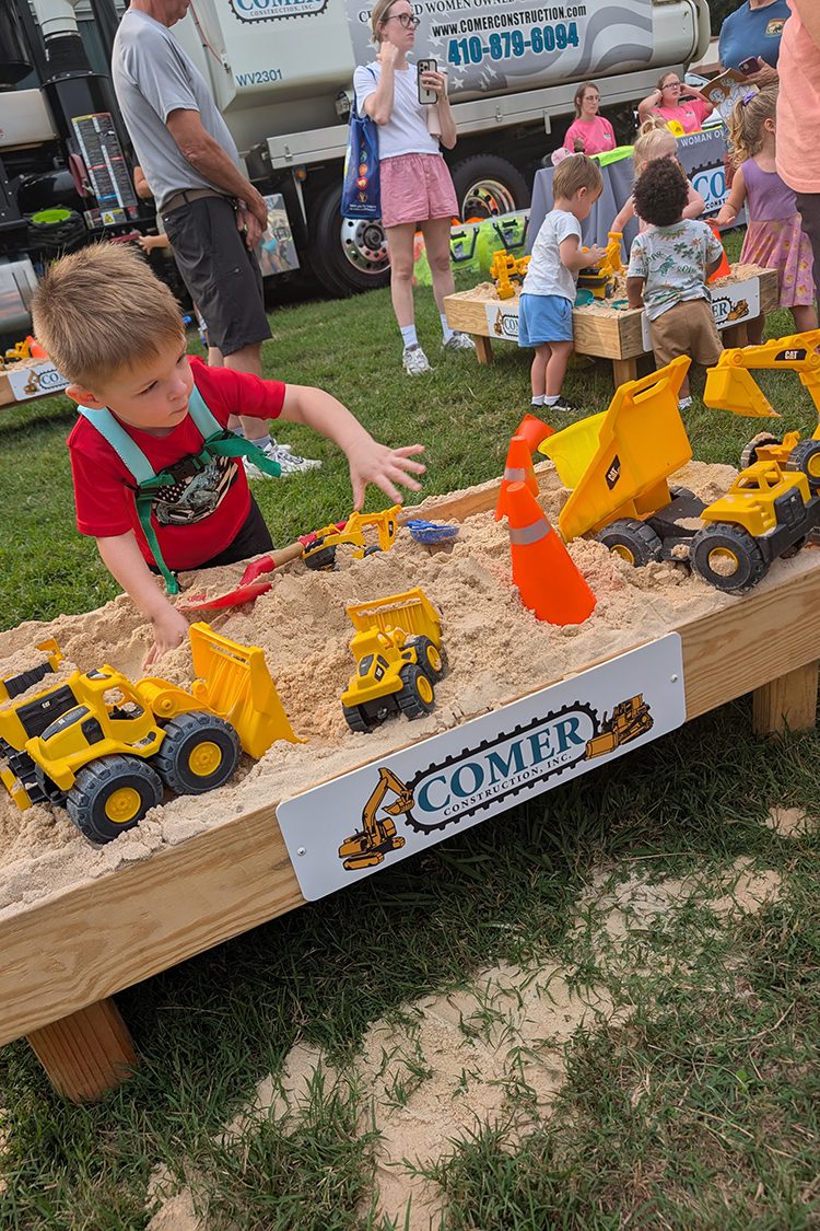 Comer sandboxes at National Night Out
